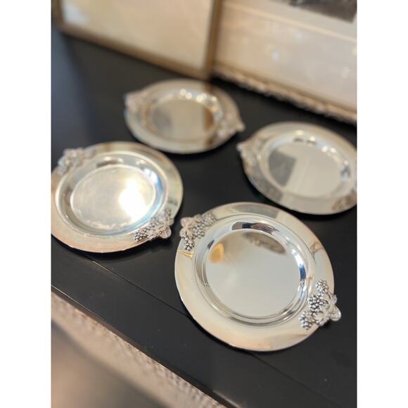 Silver Plate Coaster Set of 4‎ - Picture 3 of 6